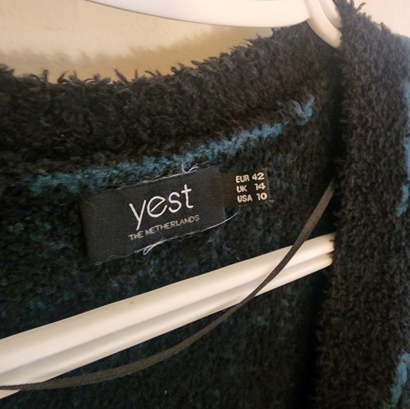 Womens Cardigan - Picture 5 of 6